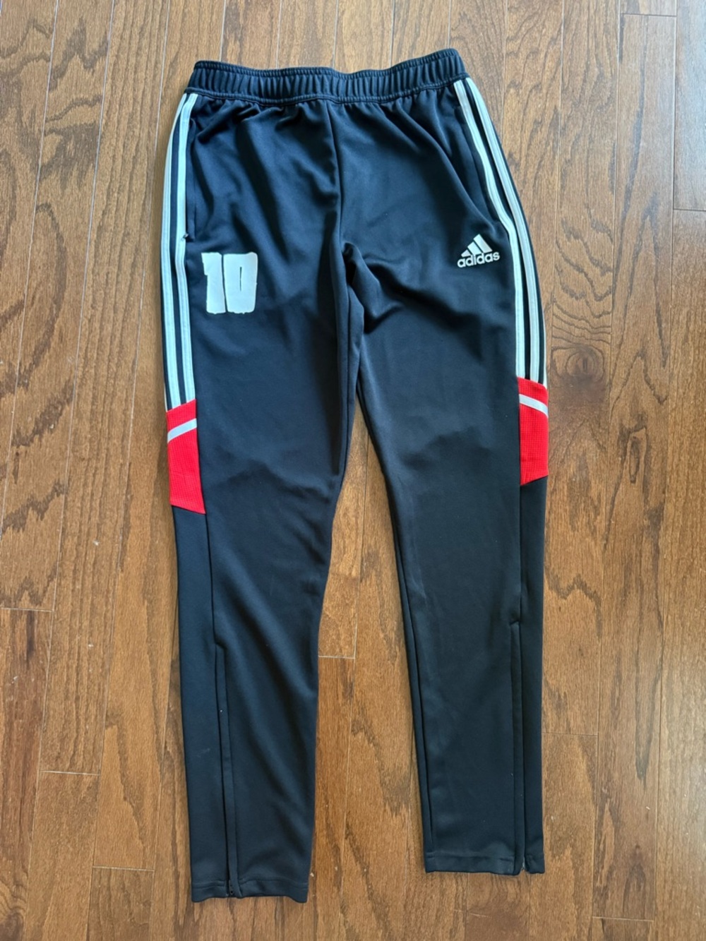 adidas x Messi Kids soccer warmup pants size 15-16Y or us XL EUC